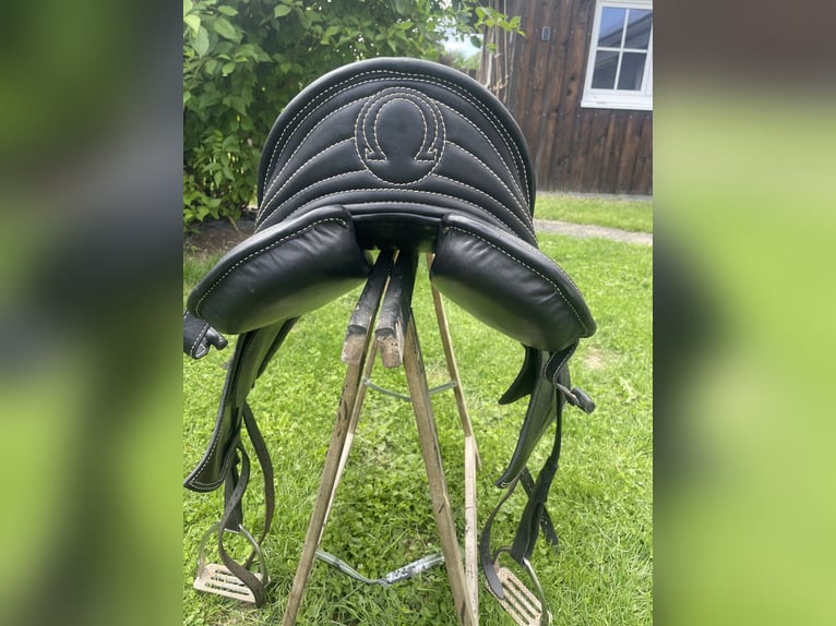 Signum Dressursattel