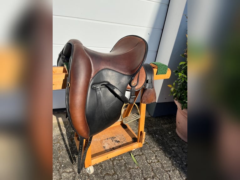 Signum Tulipa 17,0 Zoll, Reitsattel, Pferdesattel