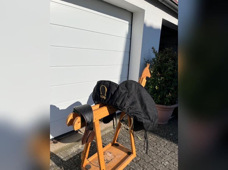 Signum Tulipa 17,0 Zoll, Reitsattel, Pferdesattel