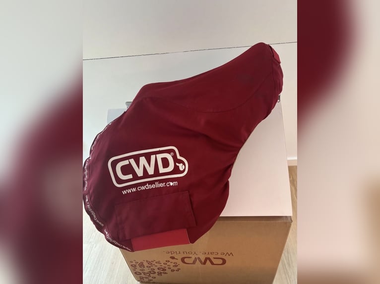 02 Springsattel 17,5" 03C braun | neuer Sattelbaum