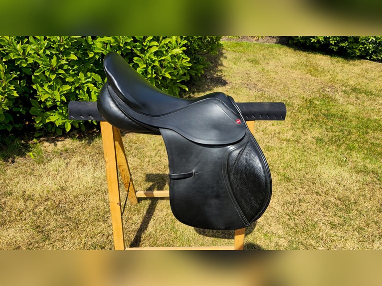  Albion Springsattel Kontrol Sitzfläcke 18“ / Kammerweite XW - Schwarz - Wie neu