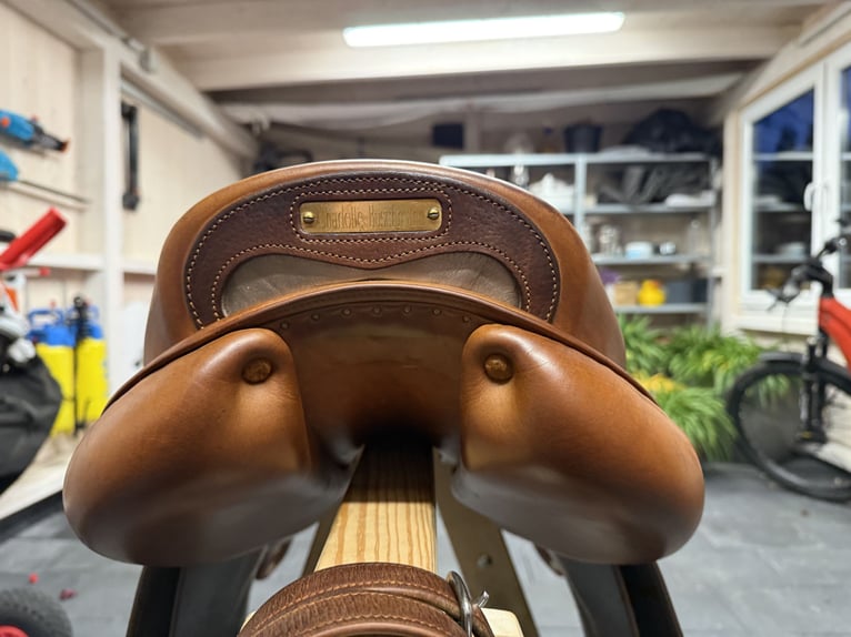 Bruno Delgrange Springsattel 