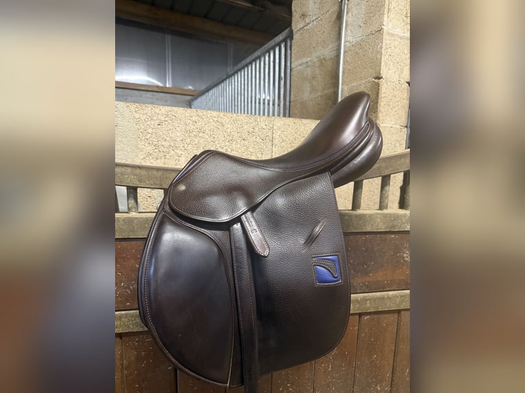 Childeric Springsattel