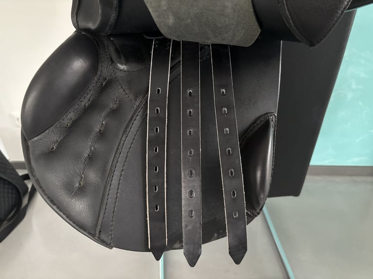 Condor Springsattel Passier/Caprilli 17 Zoll gebraucht/wie neu