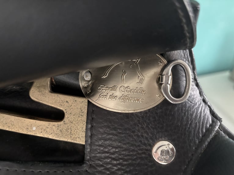 Condor Springsattel Passier/Caprilli 17 Zoll gebraucht/wie neu