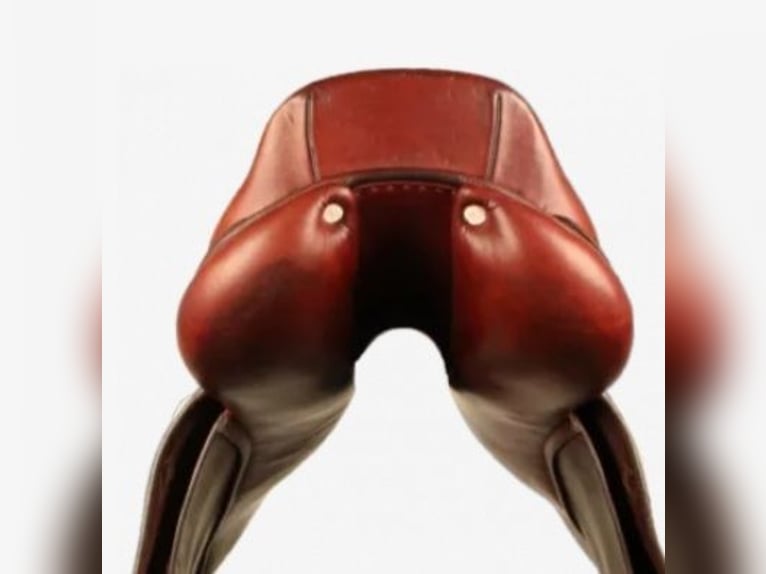 CWD SE06 springsattel 17"