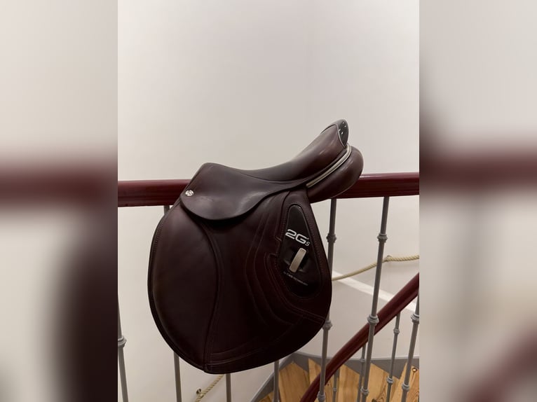CWD SE25 (2GS) Spring-Sattel | 17" | 2L | TR | Top-Zustand 