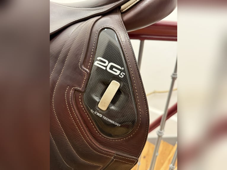 CWD SE25 (2GS) Spring-Sattel | 17" | 2L | TR | Top-Zustand 