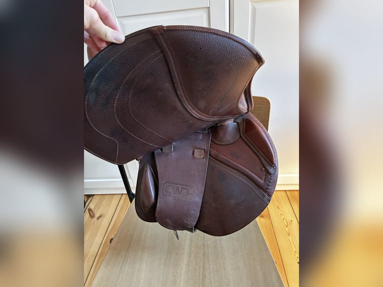 CWD Springsattel (17.0" Seat)