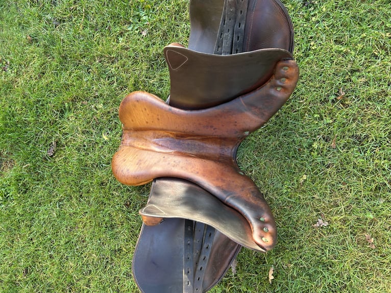 Devoucoux Biarritz 17,5" braun