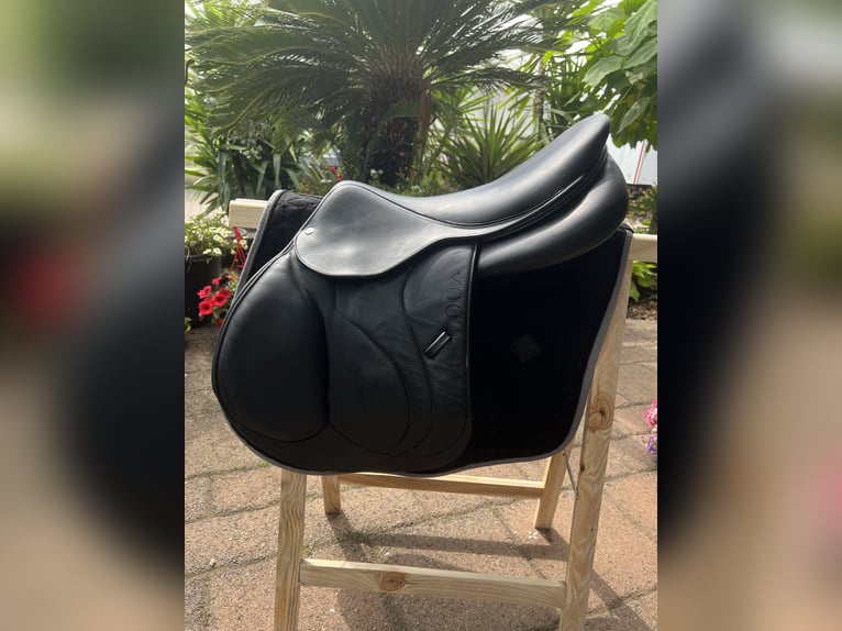 Devoucoux Springsattel schwarz Biarritz S aus 2019