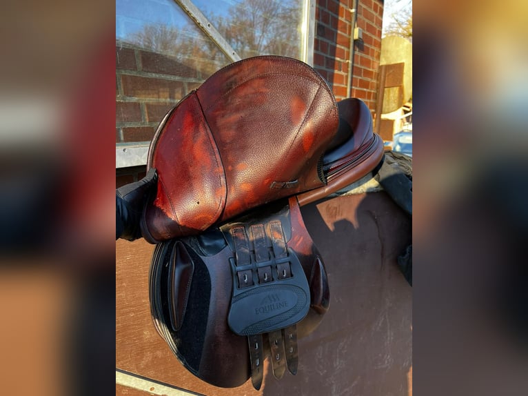 Equiline Elite Springsattel