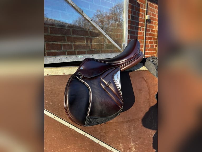 Equiline Elite Springsattel
