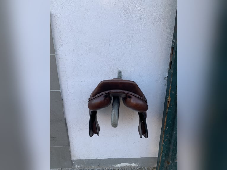 Equiline Springsattel