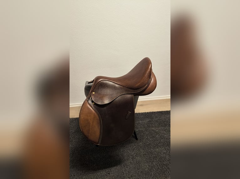 Eric Thomas Fitter 17 Zoll Springsattel braun
