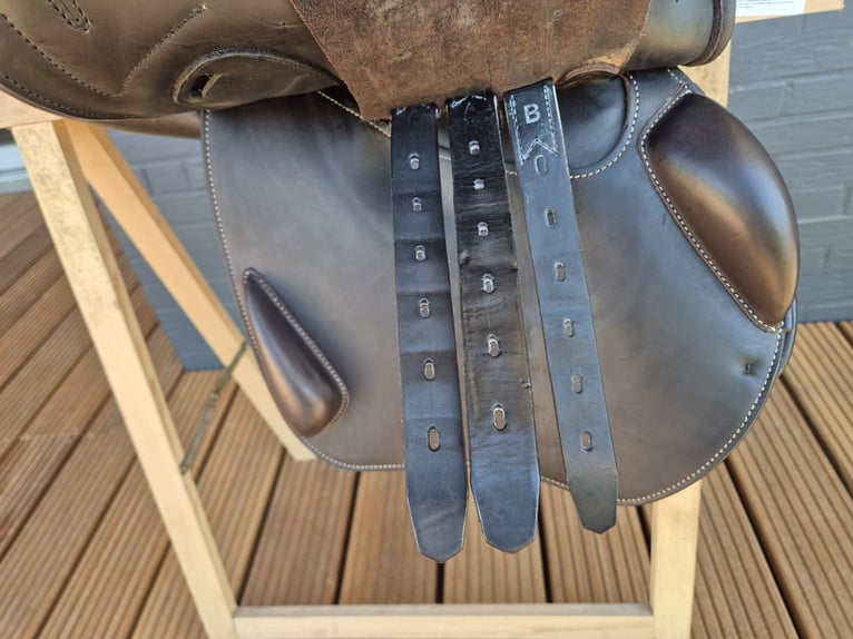 ERREPLUS GTD Springsattel, 17‘‘, KW 33, 1.Hand - neuwertig