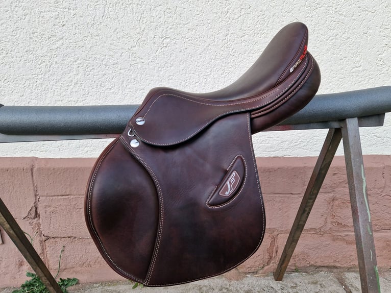 Erreplus JF Springsattel 17/33, tobacco, 2 Jahre alt, kaum benutzt