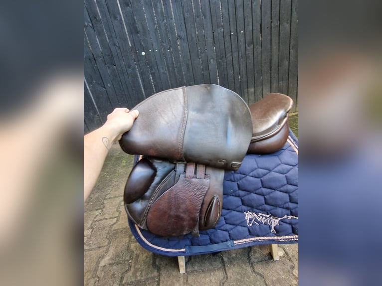 Höpfner springsattel 17 zoll mittlere kammer braun