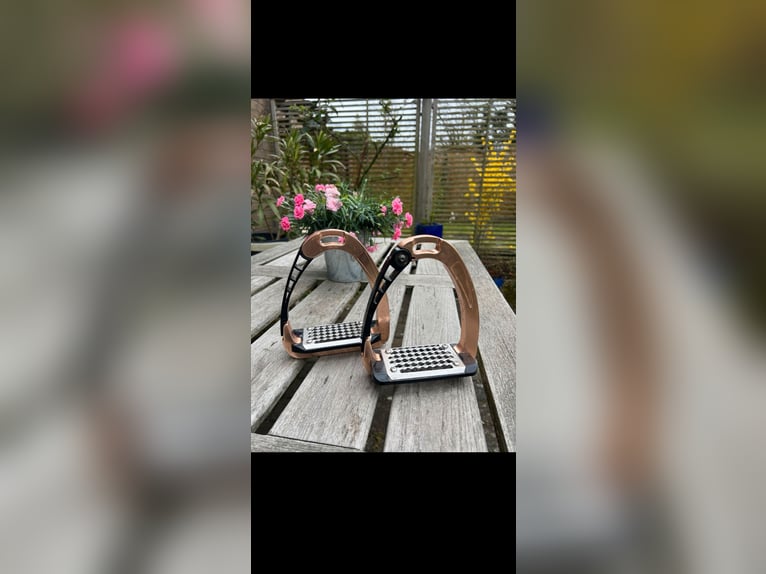 HUBER Springsattel (wie Amerigo, Ikonic, CWD…) braun 17,5“