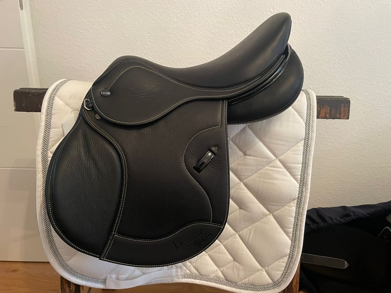 Ikonic Light Pony Springsattel