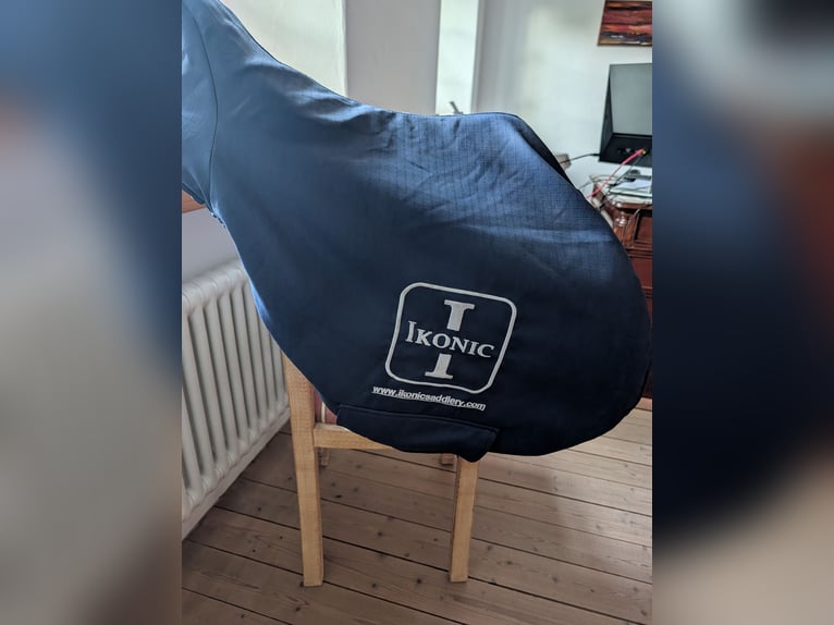 Ionic Springsattel 18 mit sehr weichem Leder in einem tollen Farbton