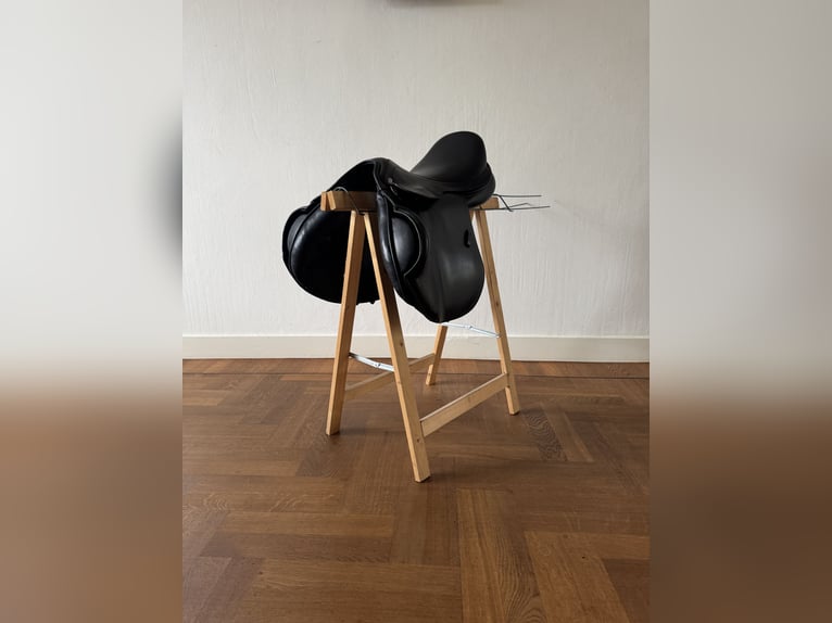 Kentaur Charon Springsattel 17,5" Neuwertig | Top Zustand!