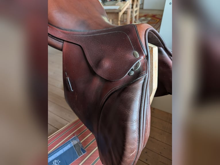 Kentaur Springsattel 17,5 kronos