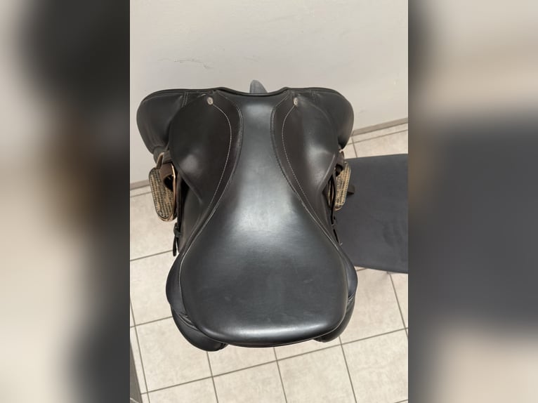 Kentaur Springsattel Midas 17” braun