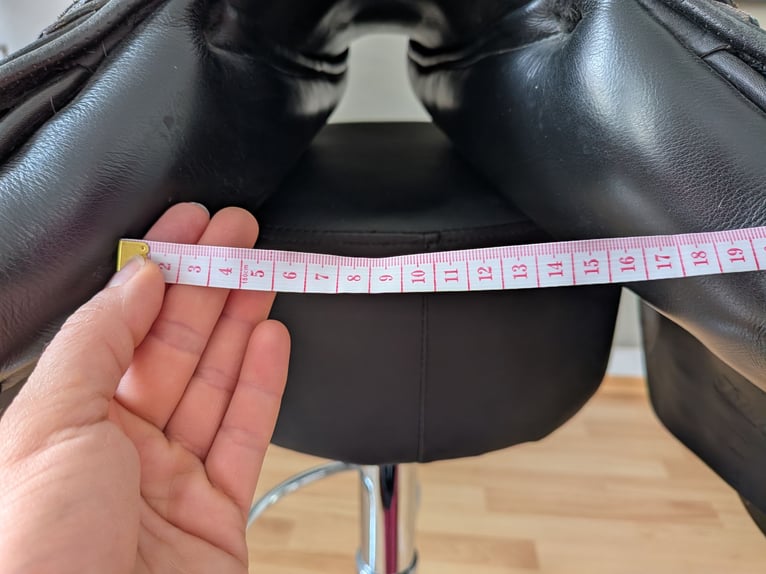 Kentaur Titan III Springsattel Carbon