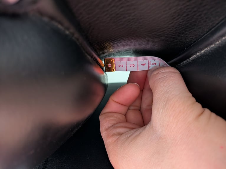 Kentaur Titan III Springsattel Carbon