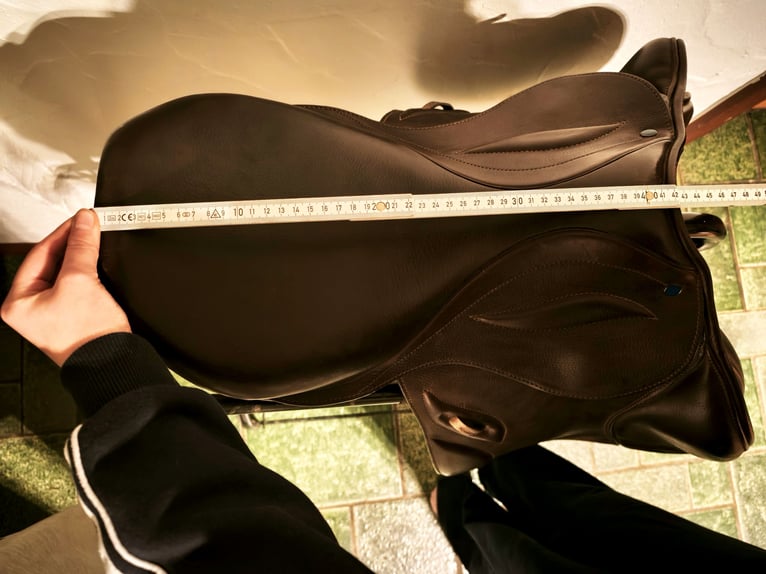 Neuwertiger Springsattel von Stübben