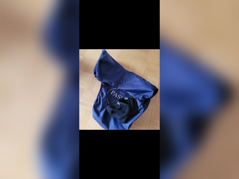 Nur 10x genutzter Springsattel von Passier