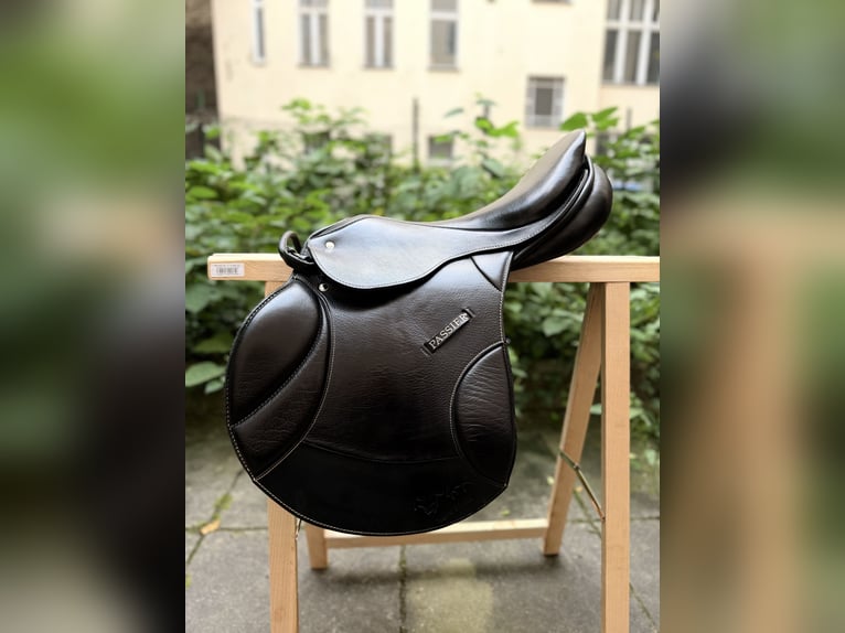 PASSIER Ingrid Klimke 16.5 Zoll Kopfeisenbreite 27,5cm Braun Springsattel
