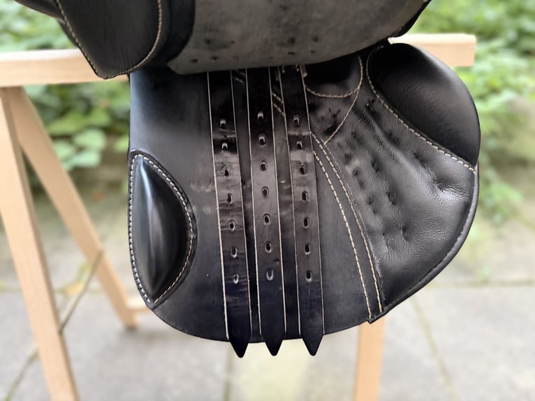 PASSIER Ingrid Klimke 16.5 Zoll Kopfeisenbreite 27,5cm Braun Springsattel