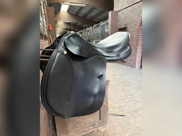 Prestige Elastic Professional 17 32