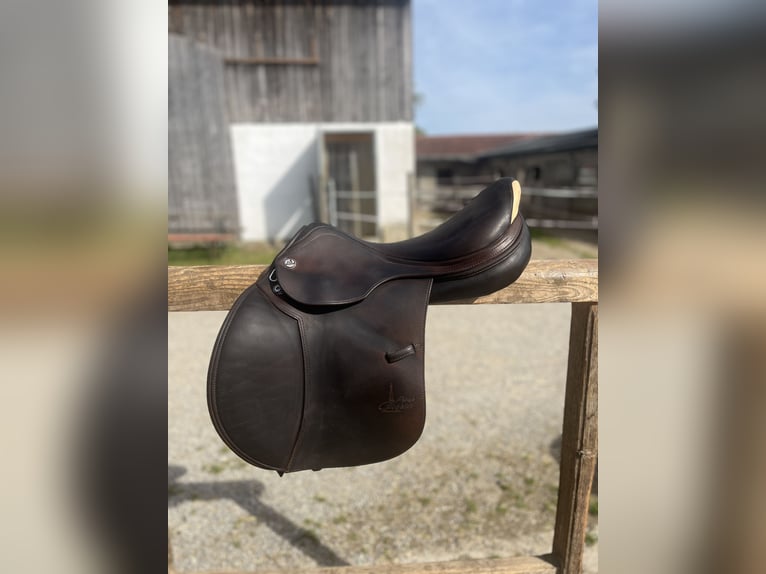 Prestige Springsattel Paris Classic