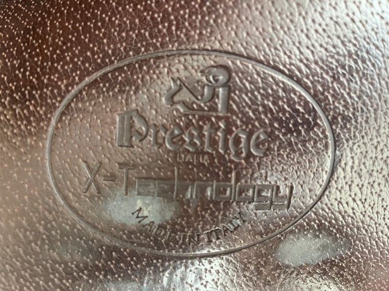 Prestige Synchrony Springsattel 17" KW 32