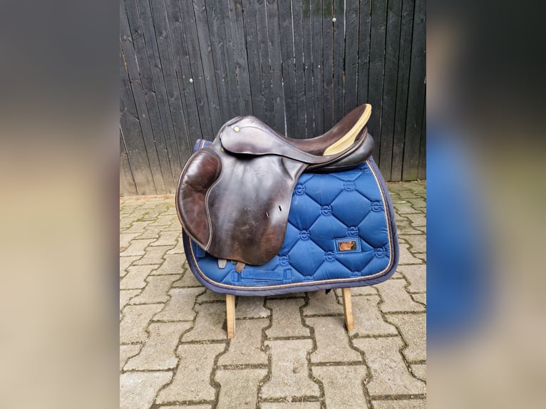 Prestige Venezia springsattel 17 zoll 32 er kammer braun 