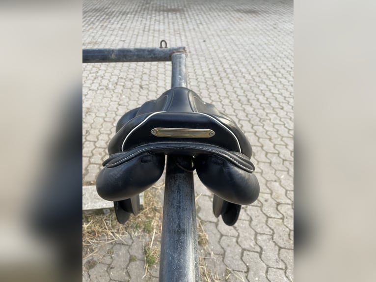 Prestige Versailles 17 Zoll schwarz 