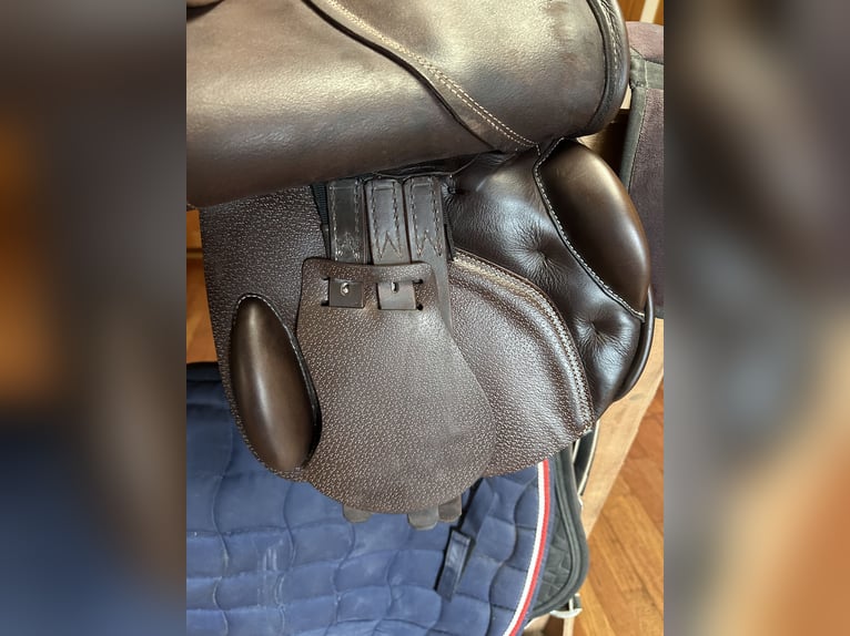 Prestige Versailles Springsattel 18/32