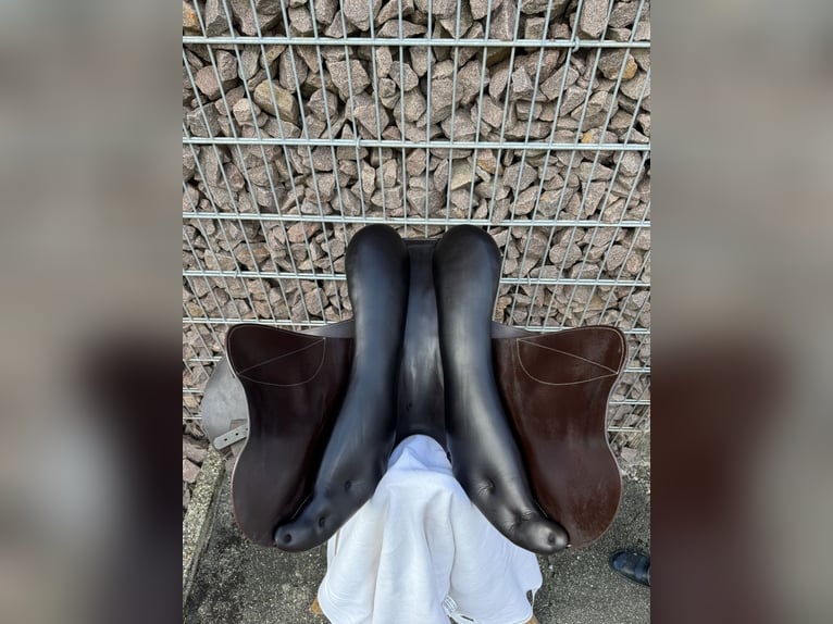 Prestige X Paris Springsattel – 17/32