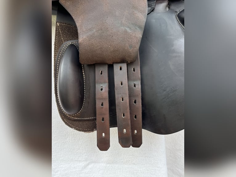 Prestige X Paris Springsattel – 17/32