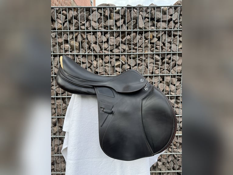 Prestige X Paris Springsattel – 17/32