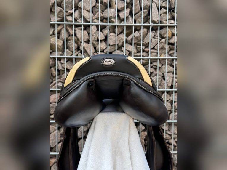 Prestige X Paris Springsattel – 17/32