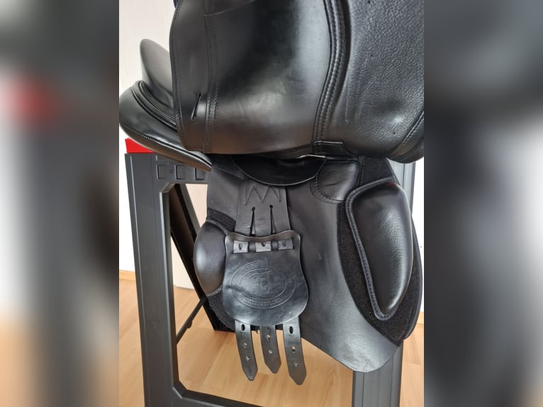 Schlese Springsattel "Jive", 17,5 Zoll, Top-Zustand + Zubehör