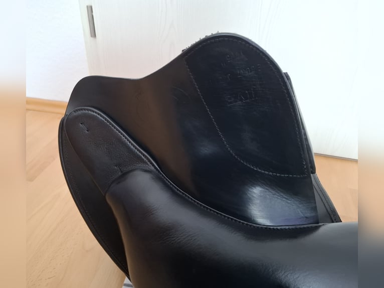 Schlese Springsattel "Jive", 17,5 Zoll, Top-Zustand + Zubehör