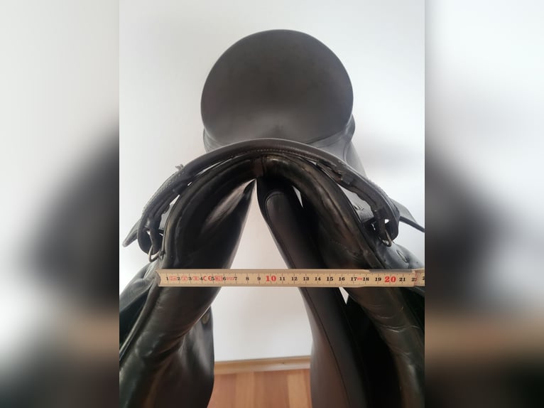 Spring Sattel Kieffer 16 1/2 Zoll Garmisch