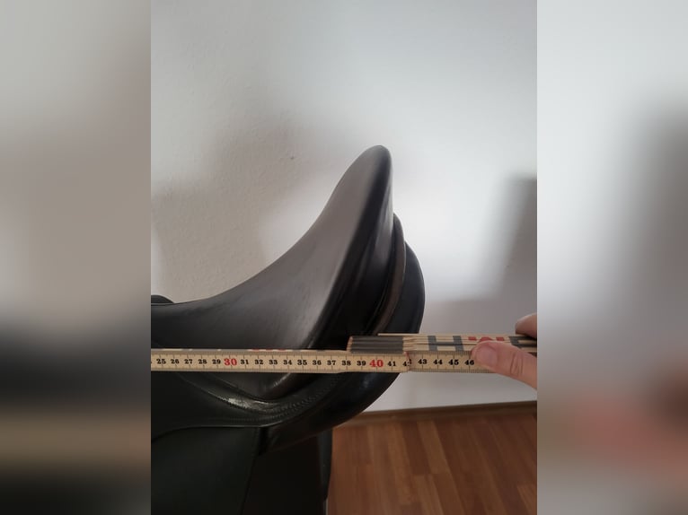 Spring Sattel Kieffer 16 1/2 Zoll Garmisch