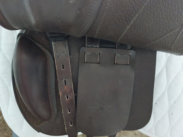 Springsattel 14,5 Zoll Equipe Rarity Grip Ponysattel TOP ZUSTAND 
