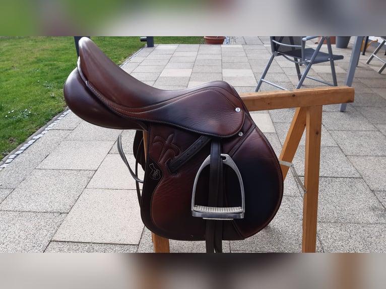 Springsattel braun von JH Reitsport